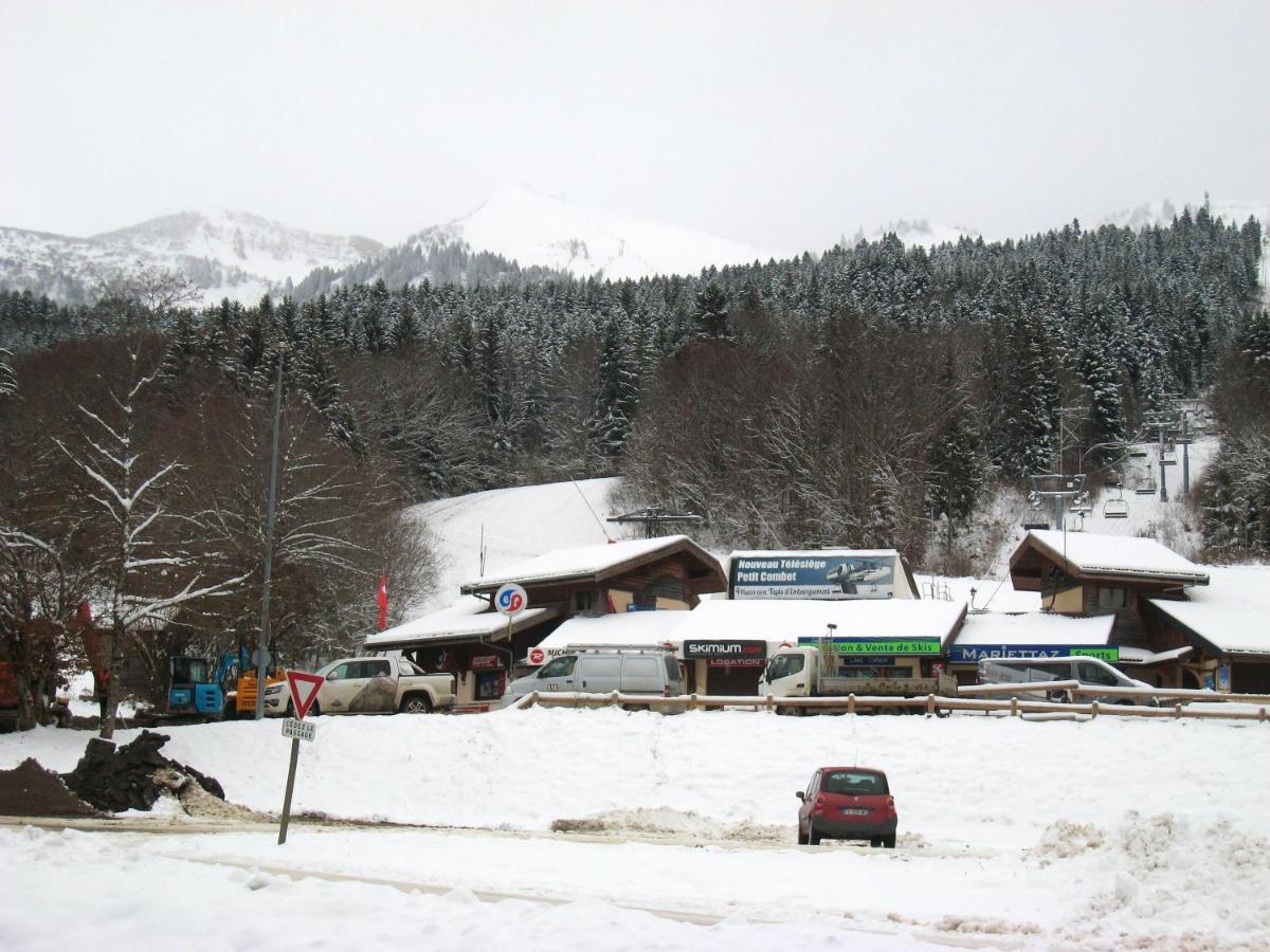Appartement Au Pied Des Pistes, Avec Vue Sur La Montagne Bernex Exterior foto